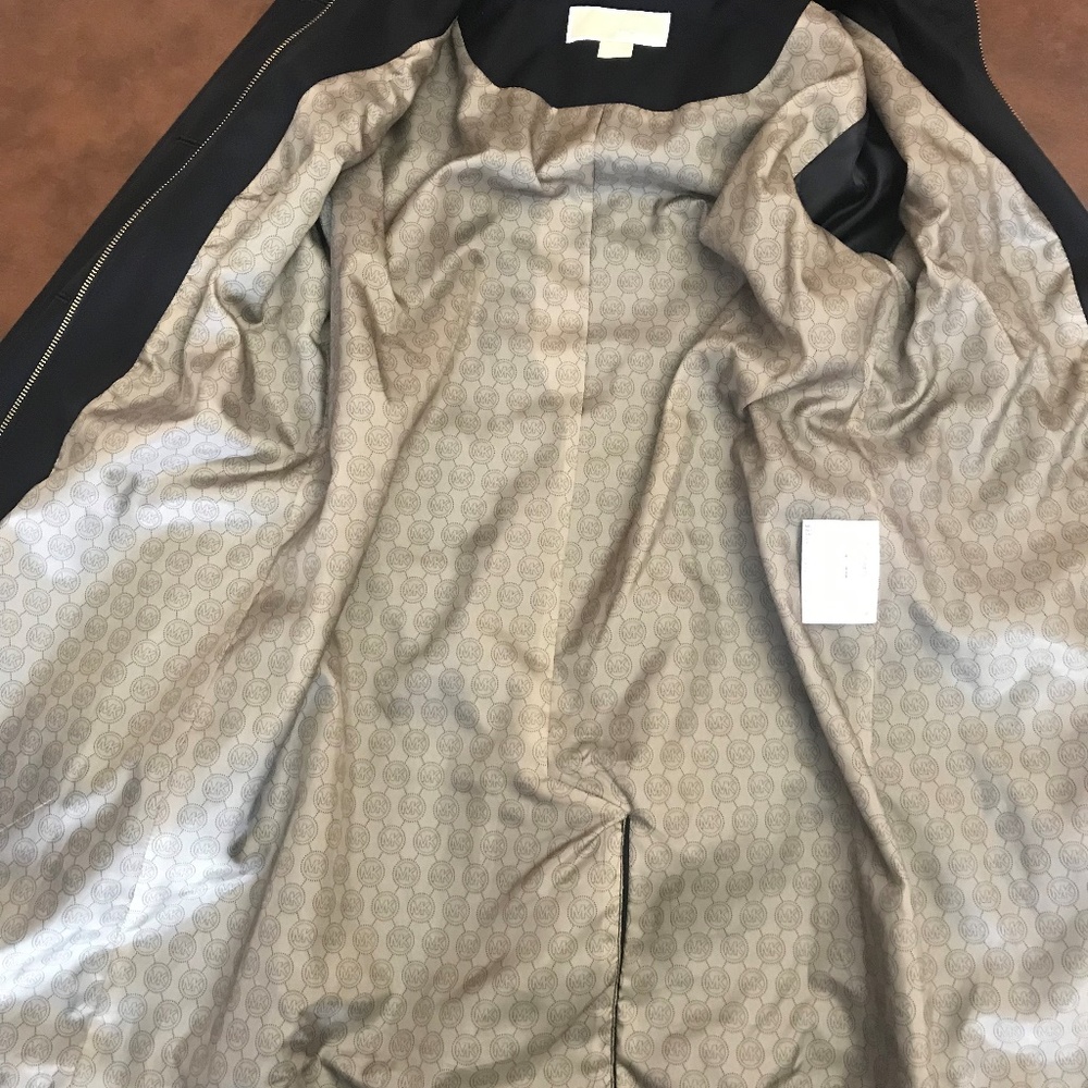 Womens Michael Kors Jacket GREAT CONDITION - Picture 2 of 4